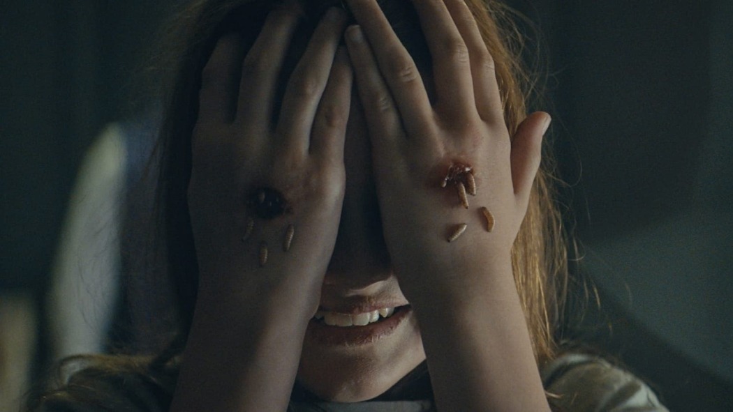 ბოროტი ნათება / Prey for the Devil