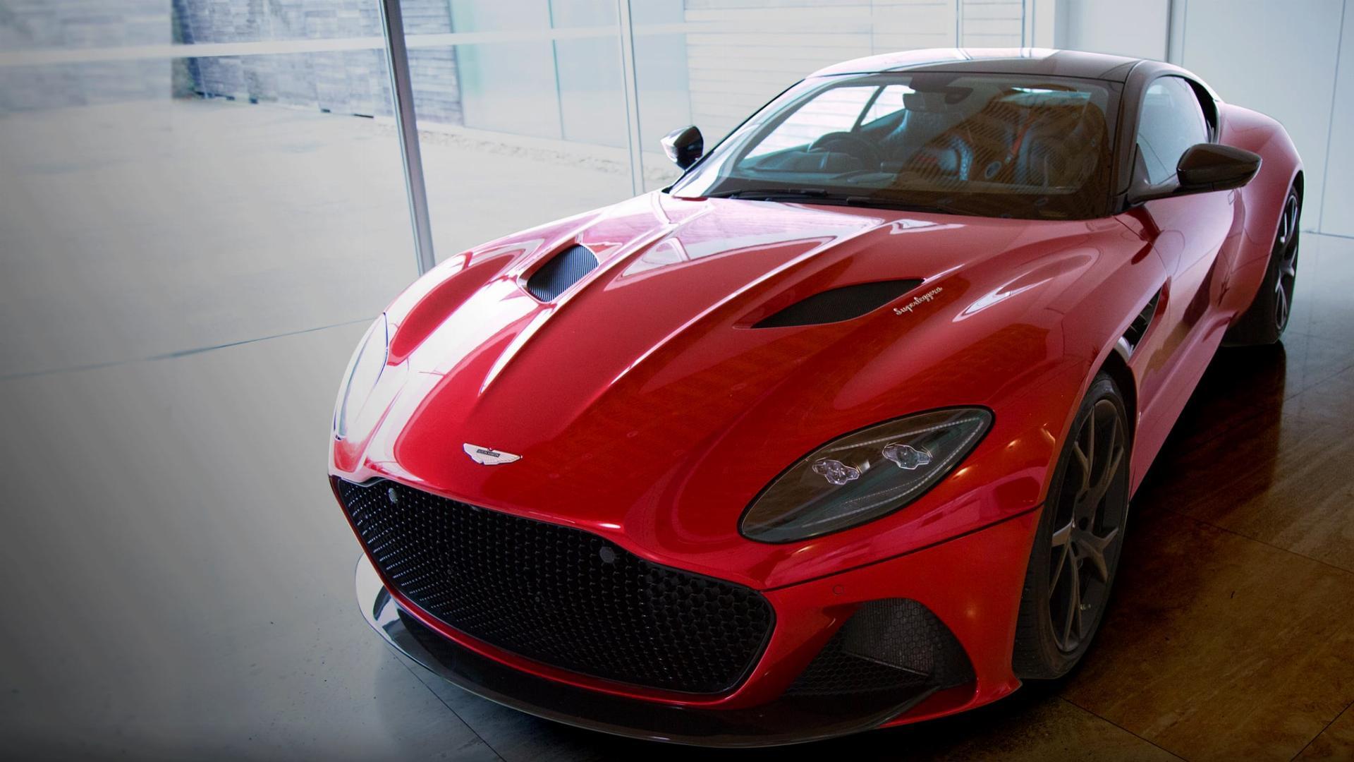 Ultimate Supercar