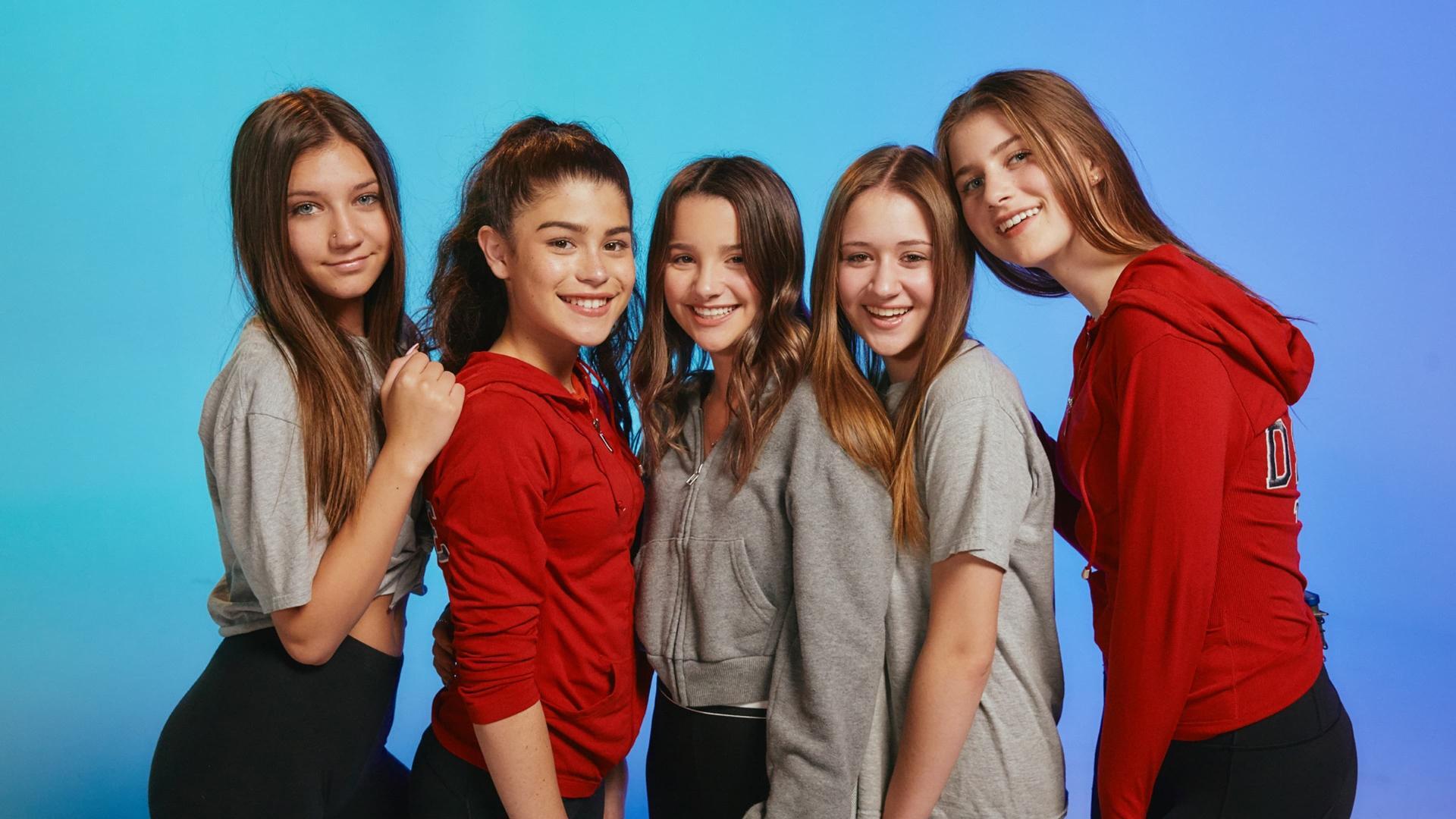 Chicken Girls / Цыпочки