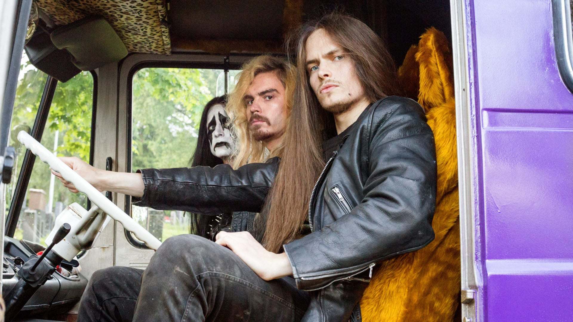 მძიმე მოგზაურობა / Heavy Trip