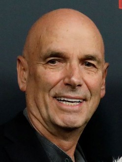 მარტინ კამპბელი (Martin Campbell)