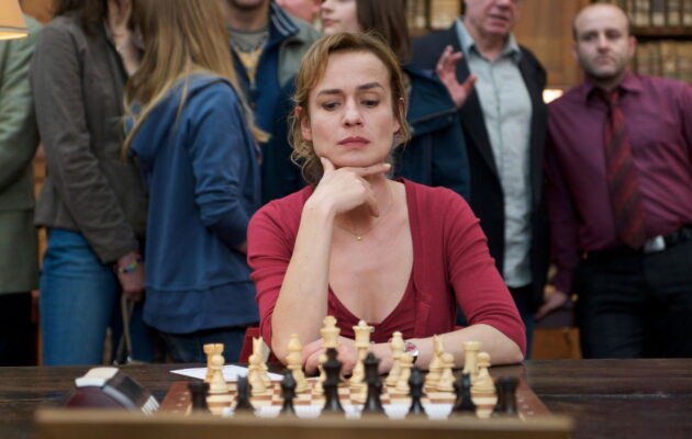 მოთამაშე ქალი / Joueuse ( ქართულად )